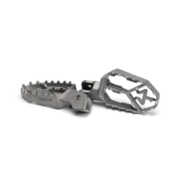BMW R 1300 GS / ADVENTURE 2026 Adventure Footpeg Set (Titanium)
